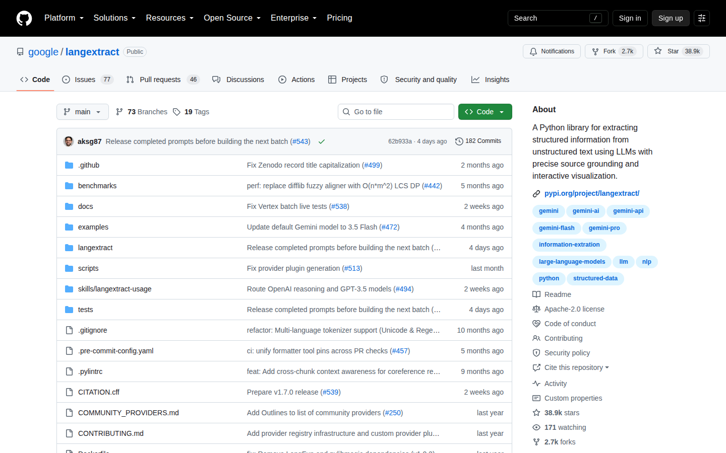 Google LangExtract GitHub 儲存庫頁面頂部（儲存庫名稱 google/langextract、星標數 38.9k 與 Python 語言標示）